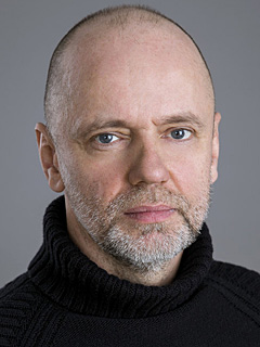 Александр Озерв